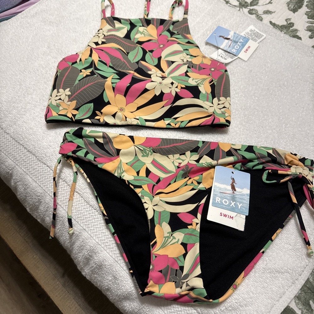 NWT ROXY PT Beach Classics Lace Up  Bikini Set Size Small